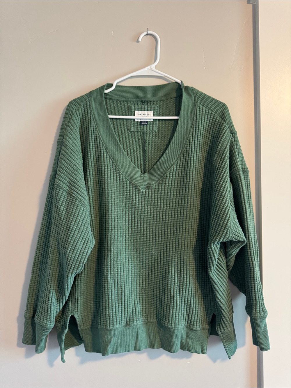 American Eagle Outfitters Green V-Neck Waffle Knit Sweater